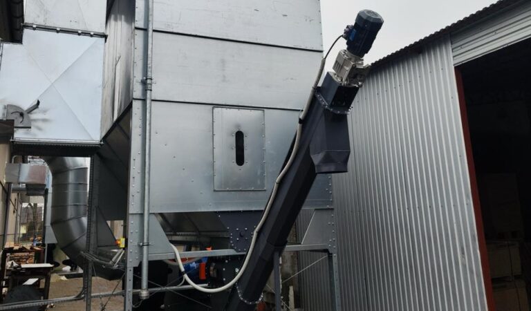 Przenośnik ślimakowy w instalacji odpylającej. Do czego służy i jak go dobrać?
