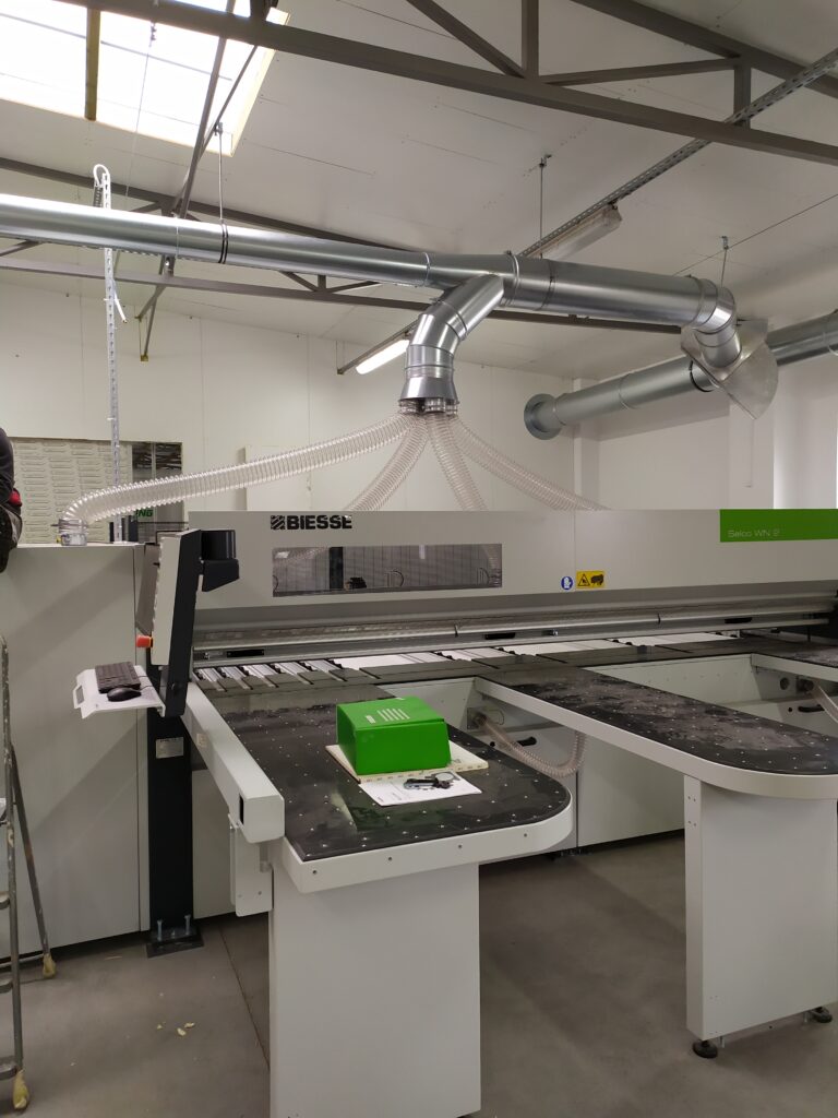 Montaż instalacji odpylającej Furniture Sobczak